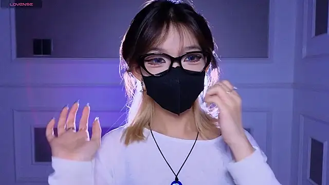      Panda      online show from 06/07/26, 08:34
