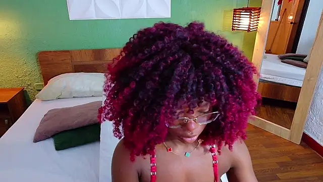 Chocolatte dreams online show from 10/01/25, 01:17