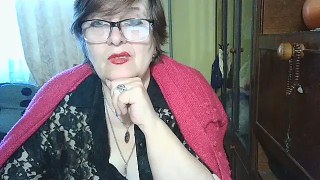 VeronicaGold511 online show from 10/19/25, 06:47