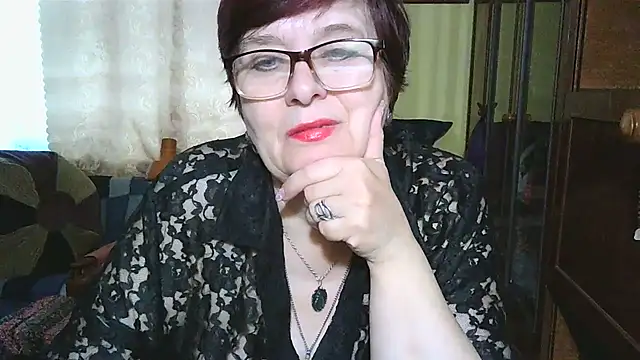 VeronicaGold511 online show from 12/16/25, 08:19