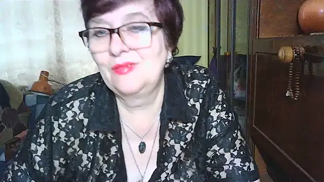 VeronicaGold511 online show from 12/17/25, 08:09