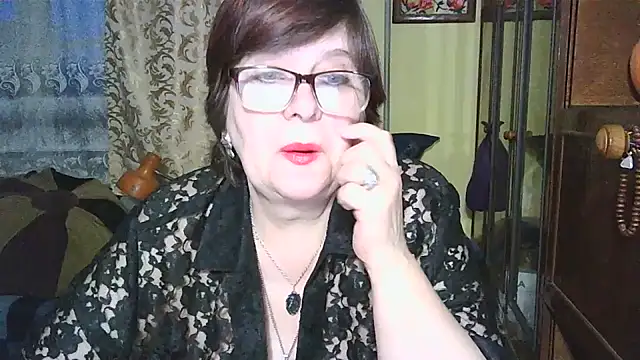 VeronicaGold511 online show from 02/15/26, 04:42