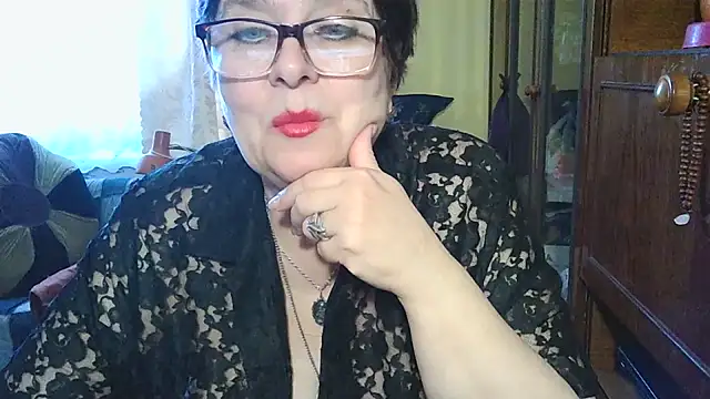 VeronicaGold511 online show from 03/16/26, 09:35