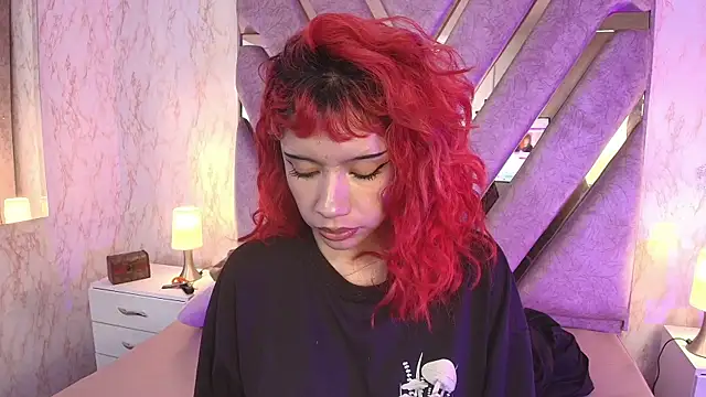 Snapshot of redd_pandaa chatting on 11/13/25, 03:16 redd pandaa online show from 11/13/25, 03:16