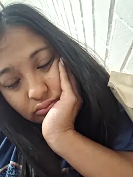 lupittta online show from 10/11/25, 05:22