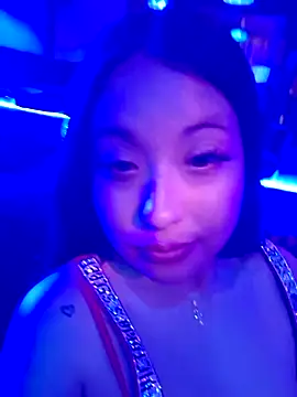 lupittta online show from 10/28/25, 02:26