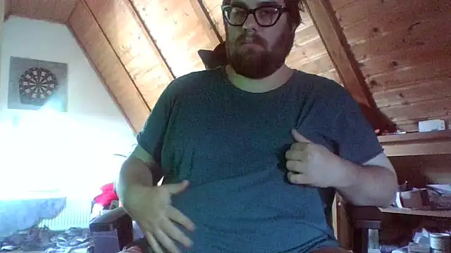 Snapshot of chubbyDavid1998 chatting on 09/12/25, 12:49 chubbyDavid1998 online show from 09/12/25, 12:49