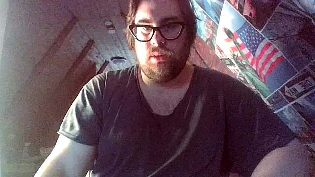 Snapshot of chubbyDavid1998 chatting on 10/26/25, 12:00 chubbyDavid1998 online show from 10/26/25, 12:00