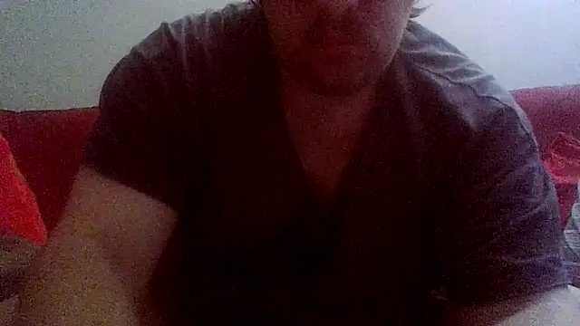 Snapshot of chubbyDavid1998 chatting on 11/03/25, 06:58 chubbyDavid1998 online show from 11/03/25, 06:58