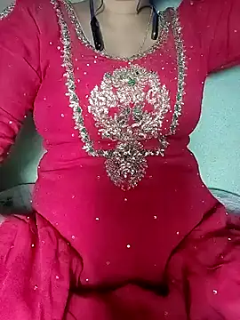 Snapshot of Hotty-Monaa chatting on 11/16/25, 06:57 Hotty-Monaa online show from 11/16/25, 06:57