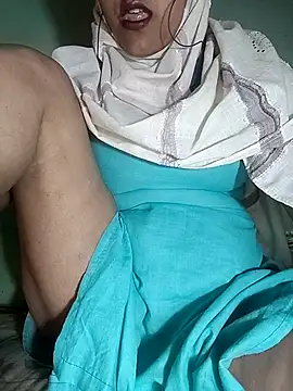 Snapshot of Hotty-Monaa chatting on 11/23/25, 05:13 Hotty-Monaa online show from 11/23/25, 05:13