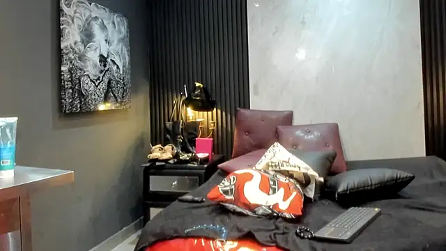 AlliceJelany online show from 05/11/26, 07:22