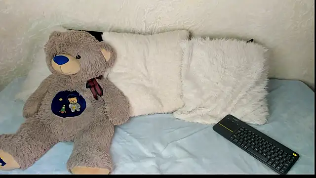 ClleoMoon online show from 09/20/25, 02:12