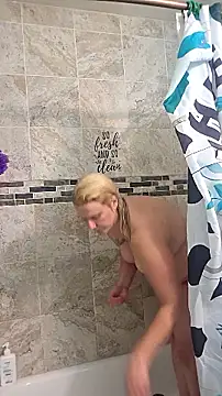 RhondaRump online show from 10/11/25, 07:45