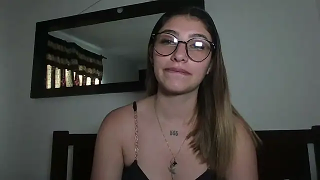 AriaBliss- online show from 05/19/26, 07:09