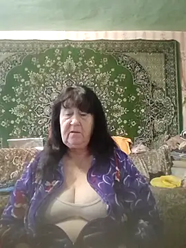 CrystalLime6411 online show from 10/17/25, 11:02