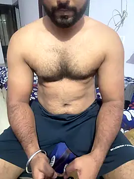 Snapshot of naughty_rocco chatting on 10/04/25, 02:48 naughty rocco online show from 10/04/25, 02:48