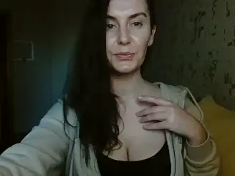 KatalinaQE online show from 10/23/25, 09:41