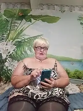 VioletSweet5566 online show from 07/25/26, 04:26