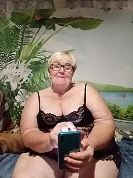 VioletSweet5566 online show from 07/28/26, 07:39