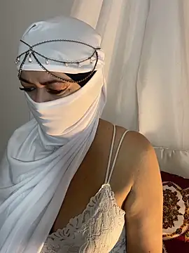 Amyraa  online show from 11/27/25, 01:24