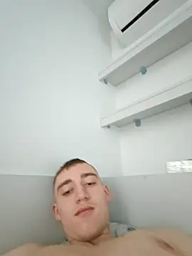 ASL70 online show from 10/28/25, 01:03