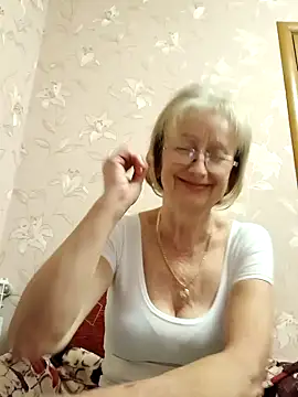 AlikaSwan5821 online show from 09/13/25, 01:55