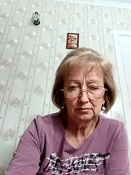 AlikaSwan5821 online show from 09/29/25, 01:16