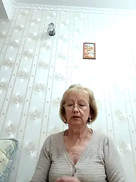 AlikaSwan5821 online show from 09/30/25, 07:41