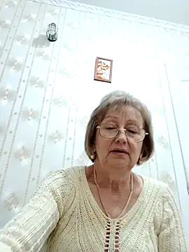 AlikaSwan5821 online show from 11/24/25, 07:57