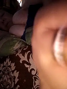 jojo1986No online show from 10/19/25, 04:40