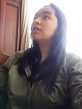 Snapshot of Williams_Hera chatting on 09/24/25, 08:01 Williams Hera online show from 09/24/25, 08:01