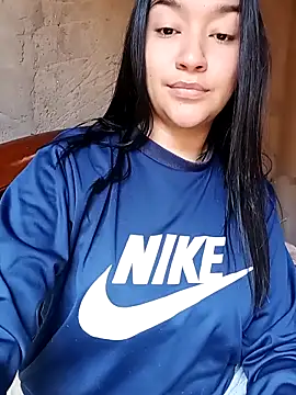 Snapshot of Williams_Hera chatting on 10/24/25, 04:25 Williams Hera online show from 10/24/25, 04:25