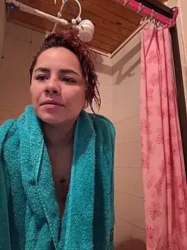 alejandra prk26 online show from 10/18/25, 03:09