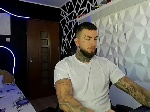 Snapshot of Chrisjordan66 chatting on 10/11/25, 08:02 Chrisjordan66 online show from 10/11/25, 08:02