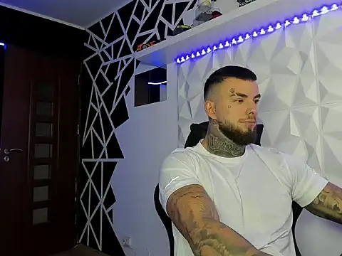 Snapshot of Chrisjordan66 chatting on 10/15/25, 11:54 Chrisjordan66 online show from 10/15/25, 11:54