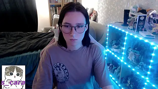 Snapshot of s_cara chatting on 09/10/25, 11:21 s cara online show from 09/10/25, 11:21