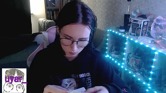 s cara online show from 09/15/25, 01:11