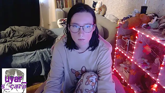 s cara online show from 10/25/25, 11:29