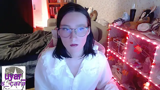 s cara online show from 10/27/25, 01:15