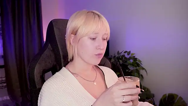 CinBellamy online show from 10/03/25, 06:32