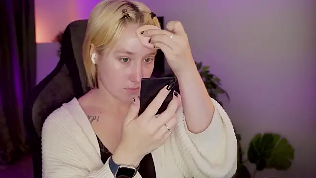 CinBellamy online show from 10/04/25, 02:42