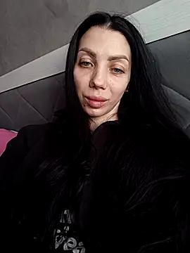 Snapshot of Princessa99885 chatting on 12/17/25, 09:26 Princessa99885 online show from 12/17/25, 09:26