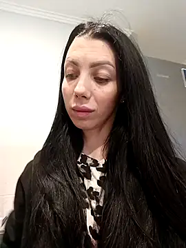 Snapshot of Princessa99885 chatting on 02/05/26, 02:43 Princessa99885 online show from 02/05/26, 02:43