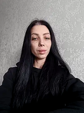 Snapshot of Princessa99885 chatting on 02/18/26, 02:57 Princessa99885 online show from 02/18/26, 02:57