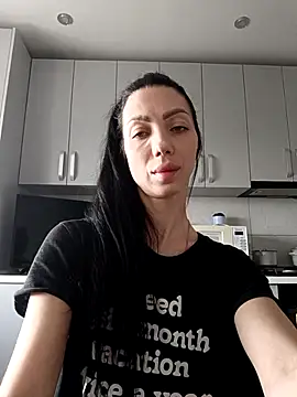 Snapshot of Princessa99885 chatting on 04/15/26, 07:37 Princessa99885 online show from 04/15/26, 07:37