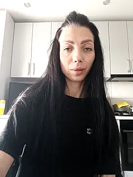 Snapshot of Princessa99885 chatting on 05/19/26, 06:42 Princessa99885 online show from 05/19/26, 06:42