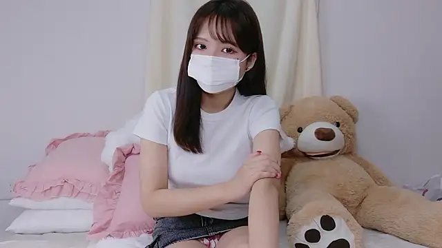 Sena 0999 online show from 10/10/25, 10:47