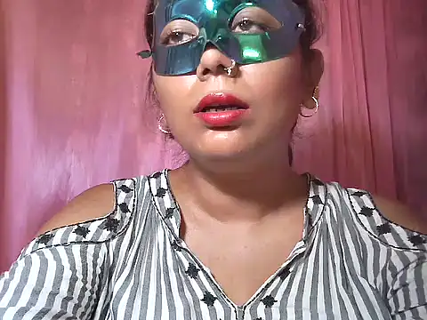 Snapshot of priya_rider chatting on 06/10/26, 06:45 priya rider online show from 06/10/26, 06:45