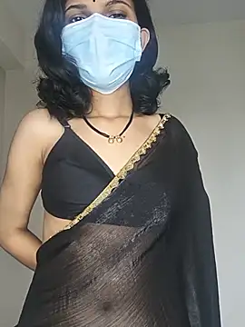 Shivani2002 online show from 07/05/26, 09:16